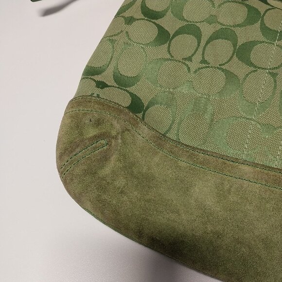 COACH Neon Lime Green Signature Monogram Soho Y2K Bag RARE Color Tassel 9362 - Picture 6 of 16